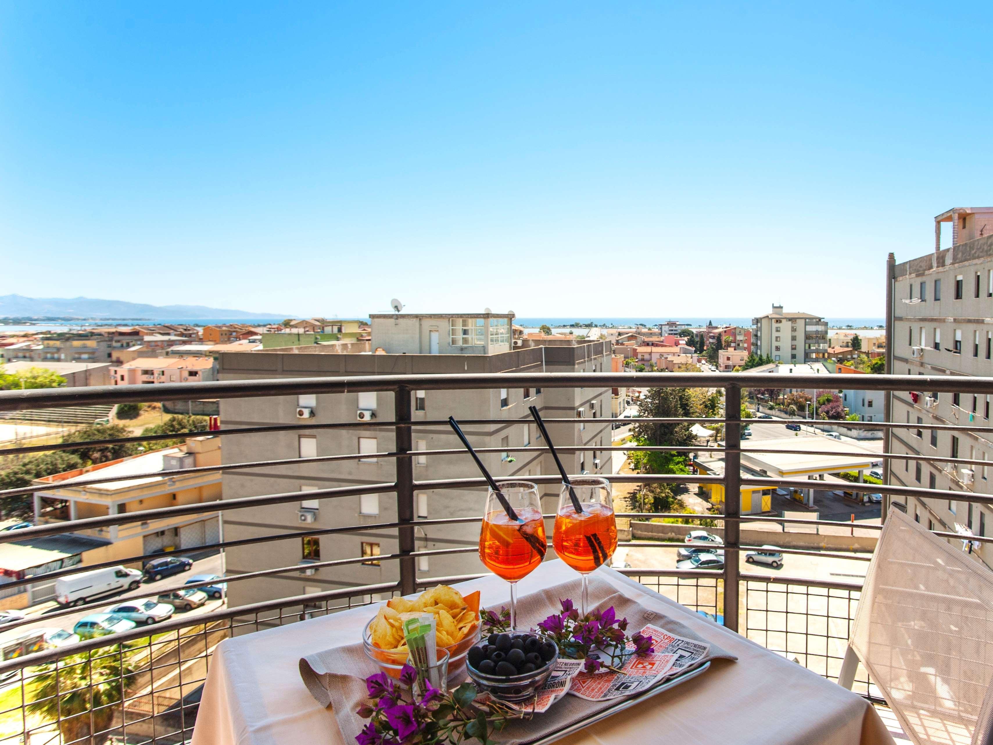 Best Western Hotel Residence Italia Quartu SantʼElena Exterior foto