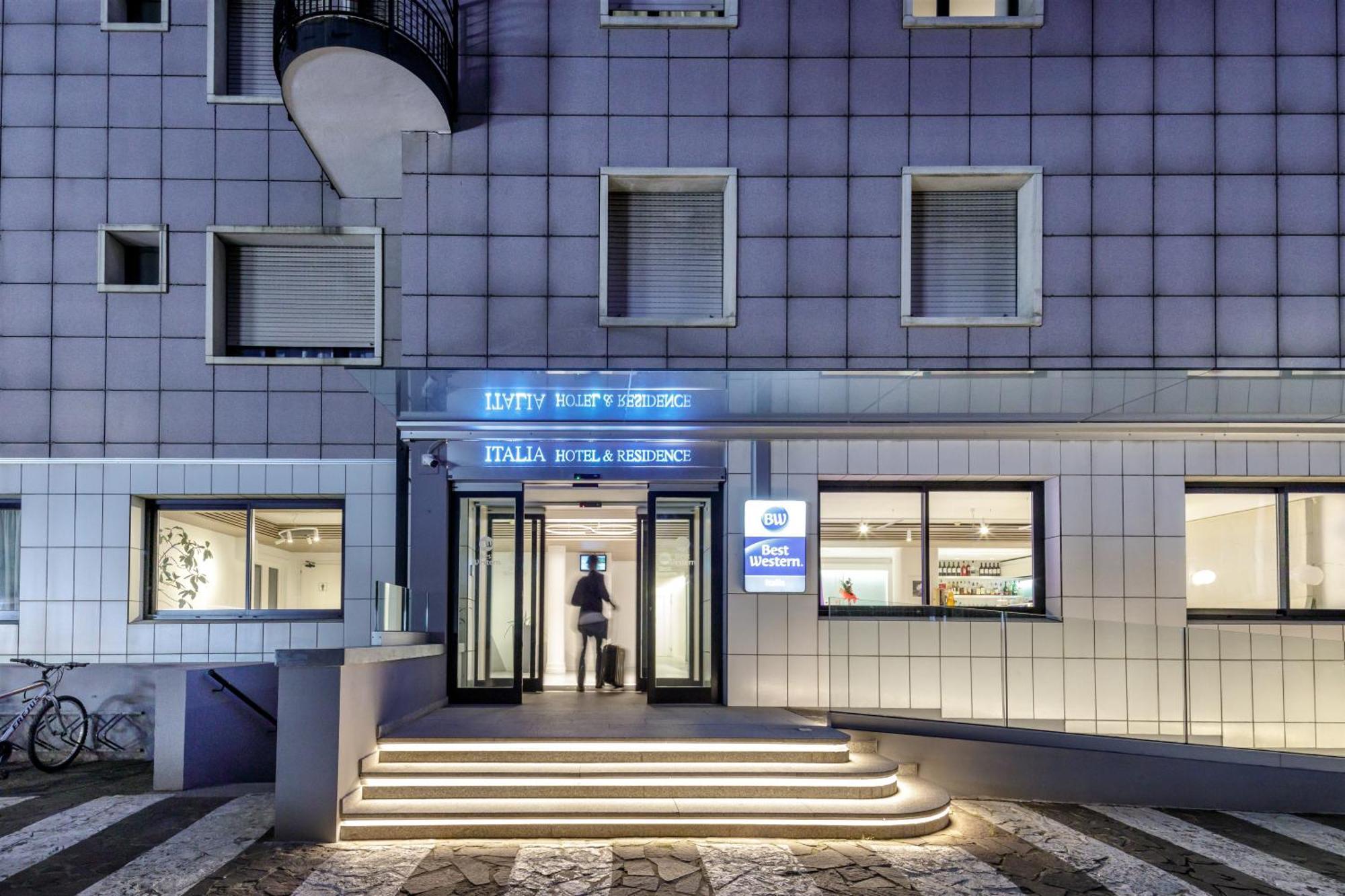 Best Western Hotel Residence Italia Quartu SantʼElena Exterior foto