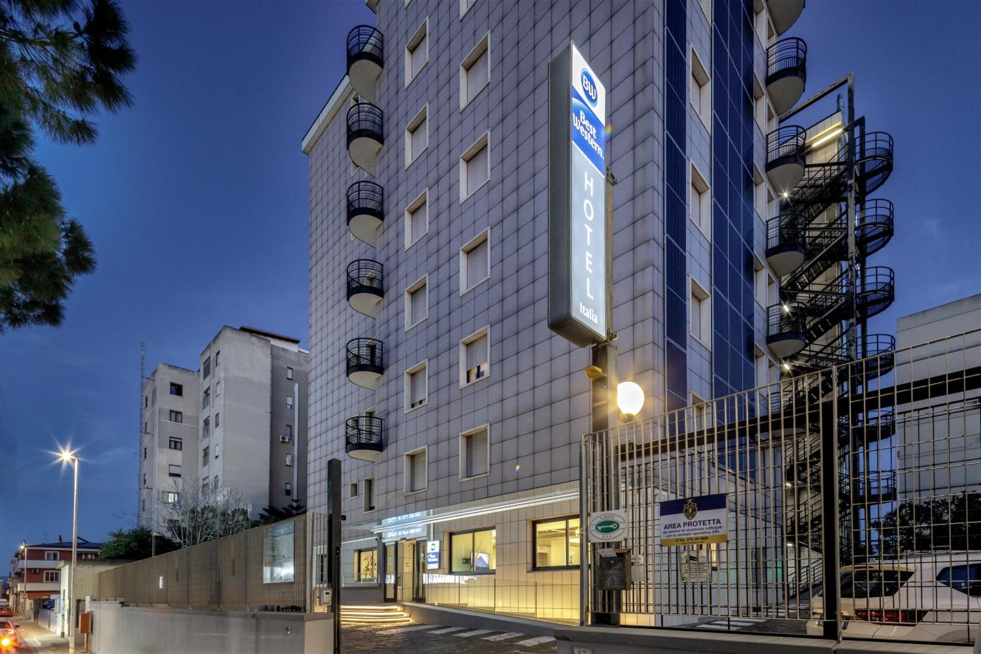 Best Western Hotel Residence Italia Quartu SantʼElena Exterior foto