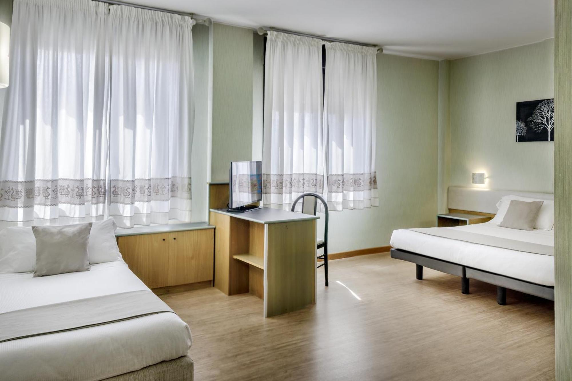 Best Western Hotel Residence Italia Quartu SantʼElena Exterior foto