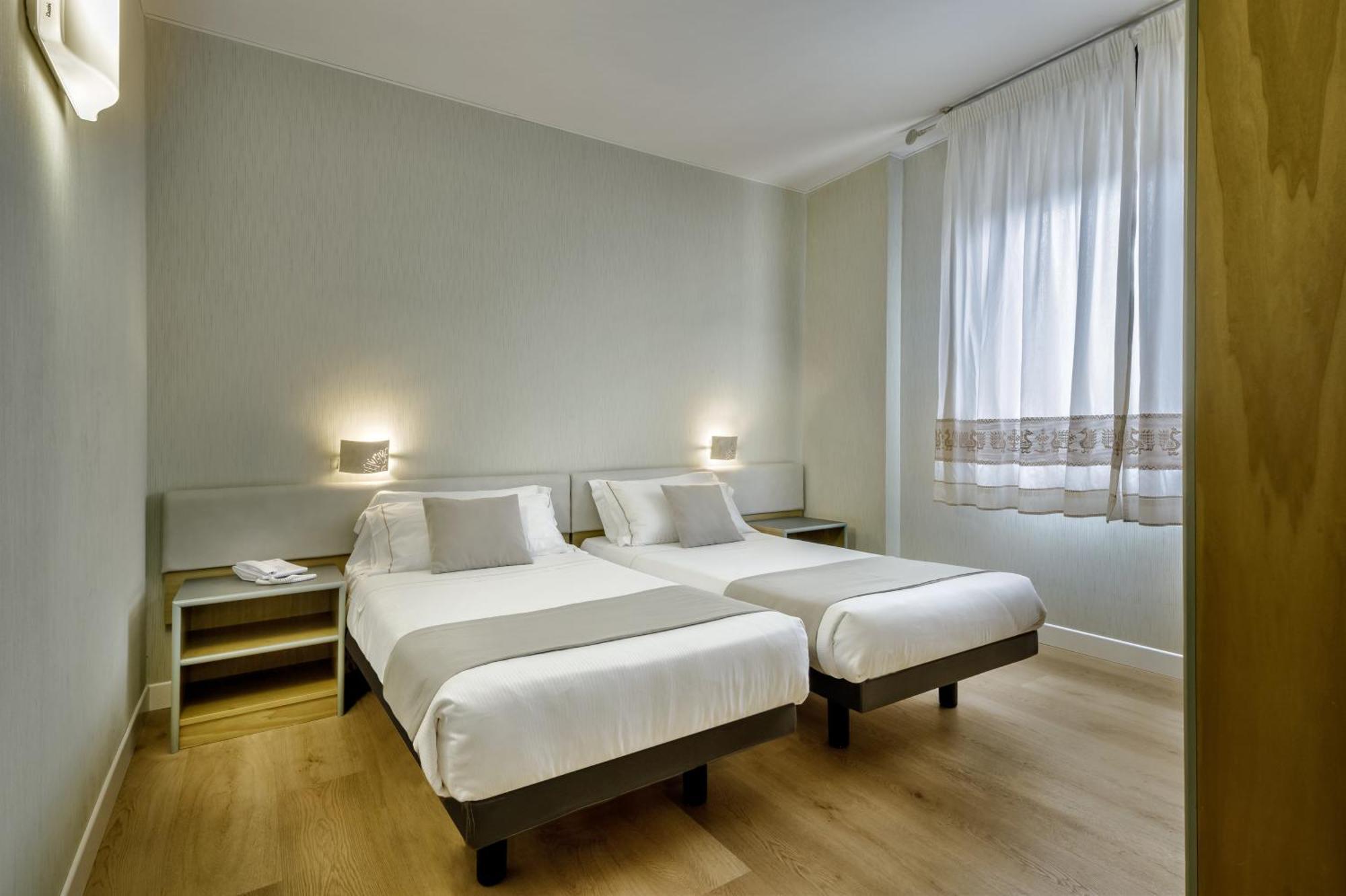 Best Western Hotel Residence Italia Quartu SantʼElena Exterior foto