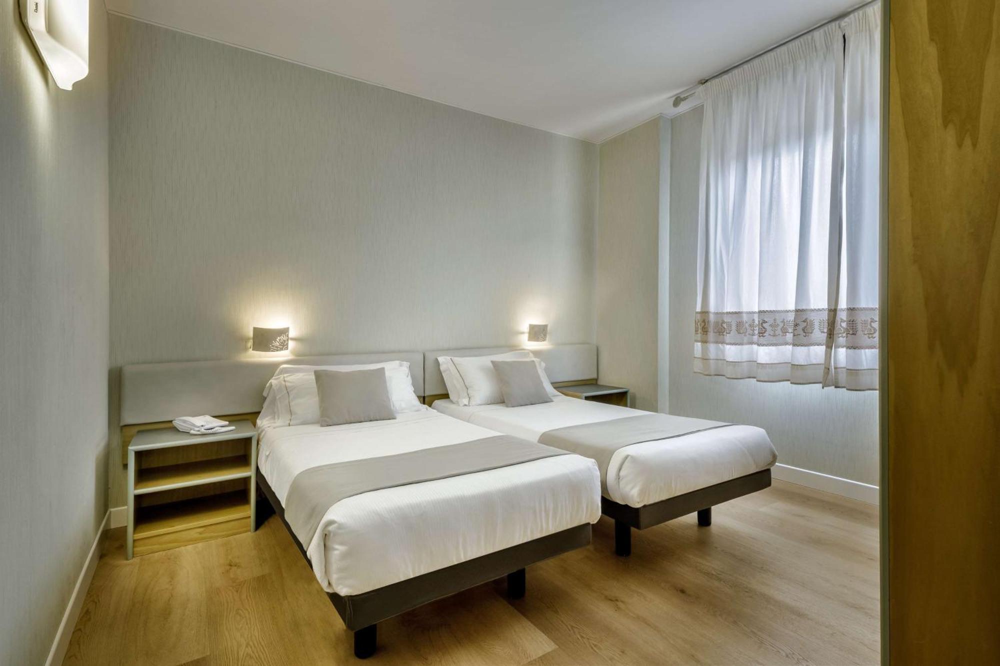 Best Western Hotel Residence Italia Quartu SantʼElena Exterior foto